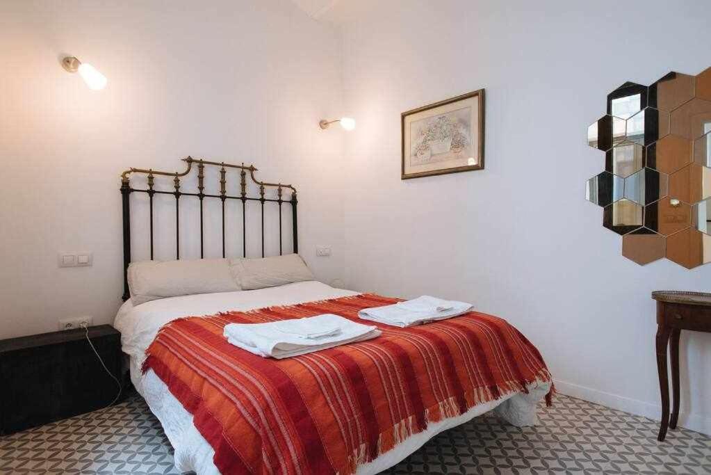 Apartamento Con Parking Jesus Del Gran Poder Севилья Экстерьер фото