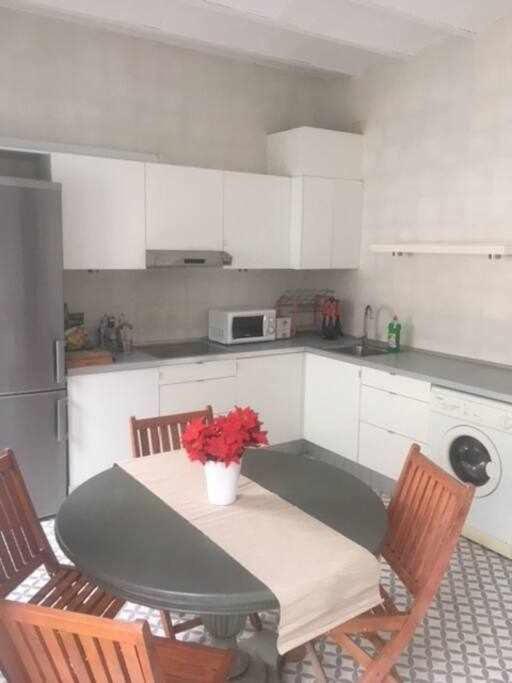 Apartamento Con Parking Jesus Del Gran Poder Севилья Экстерьер фото